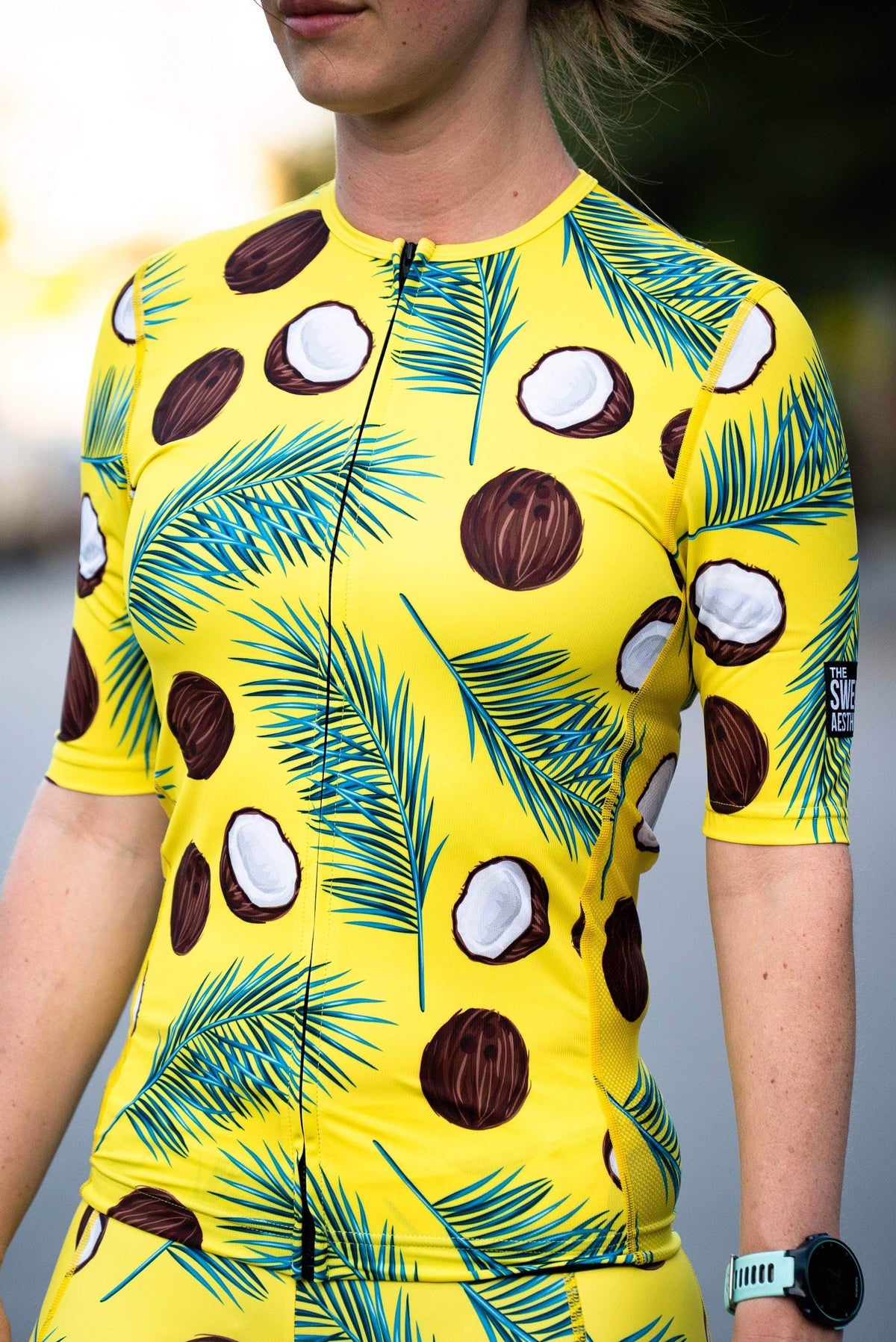 The Sweat Aesthetic Triathlon Short Sleeve Top Extra Small Women&#39;s Triathlon Top - Coconuts